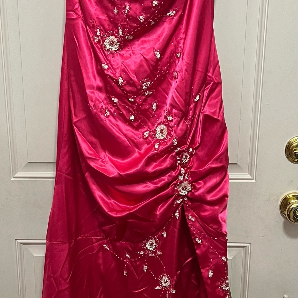 Elegant Pink Evening Gown